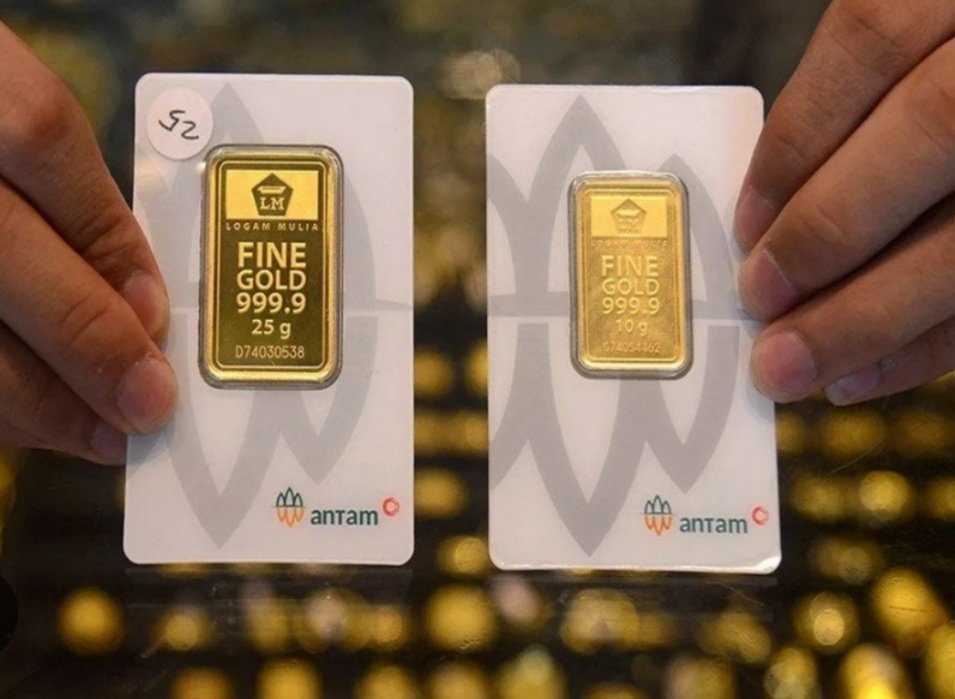 Harga Emas Antam Hari Ini Lompat Tinggi! — Lonjakan Rp27.000, Investor Buru Peluang
